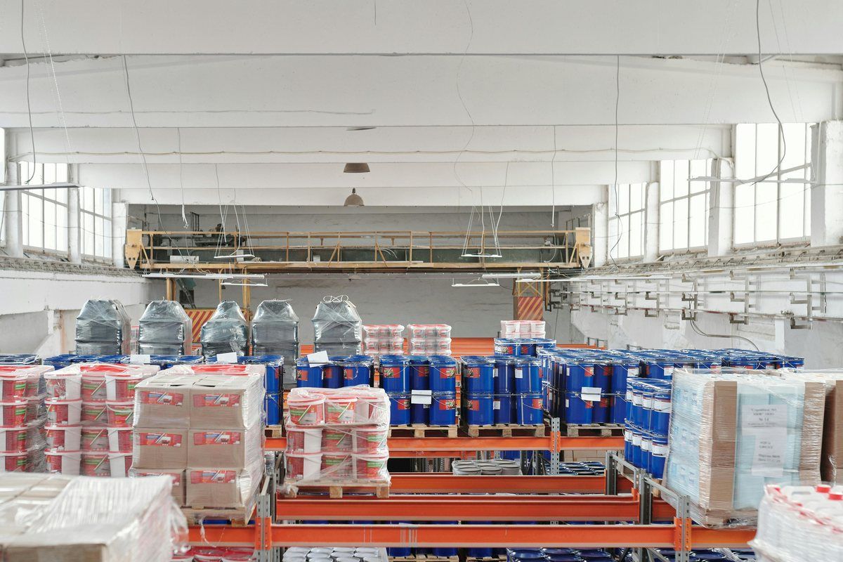 Warehouse access point and rack environment